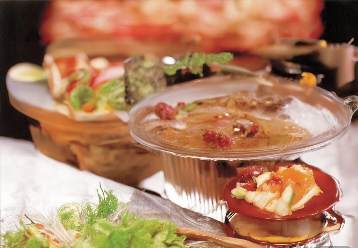 巴西荷兰巅峰对决：荣耀传承与战术对决